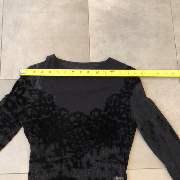 Ritmo di Perla One Piece Nylon Bodysuit with Raised Velvety Floral Design - Picture 10 of 16